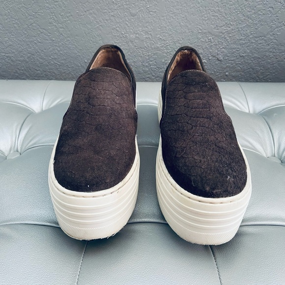 Steve Madden Bellie Gray Suede Leather 2" Platform - Picture 3 of 6